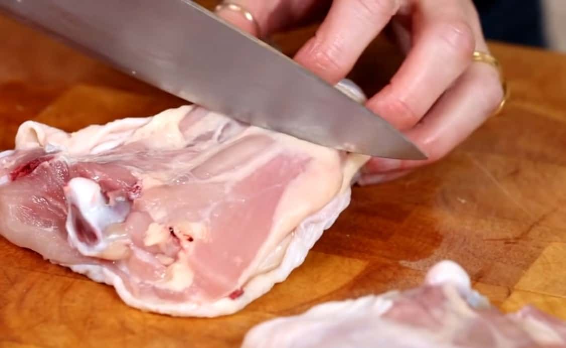como cortar un pollo entero