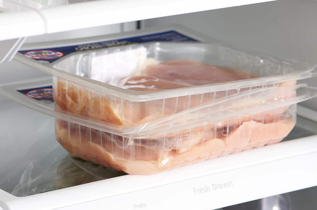 pollo crudo dejado afuera por 6 horas