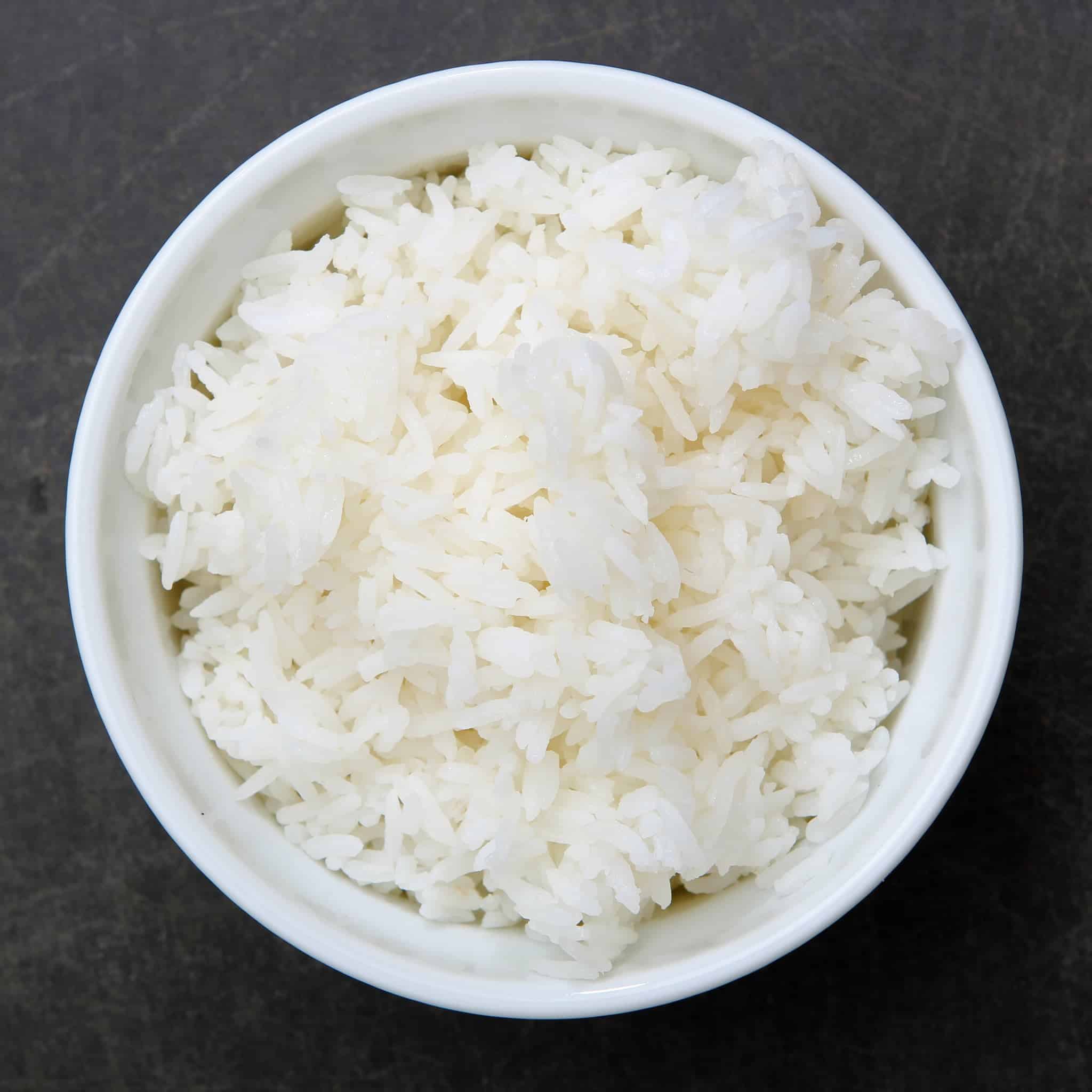 las gallinas pueden comer arroz seco