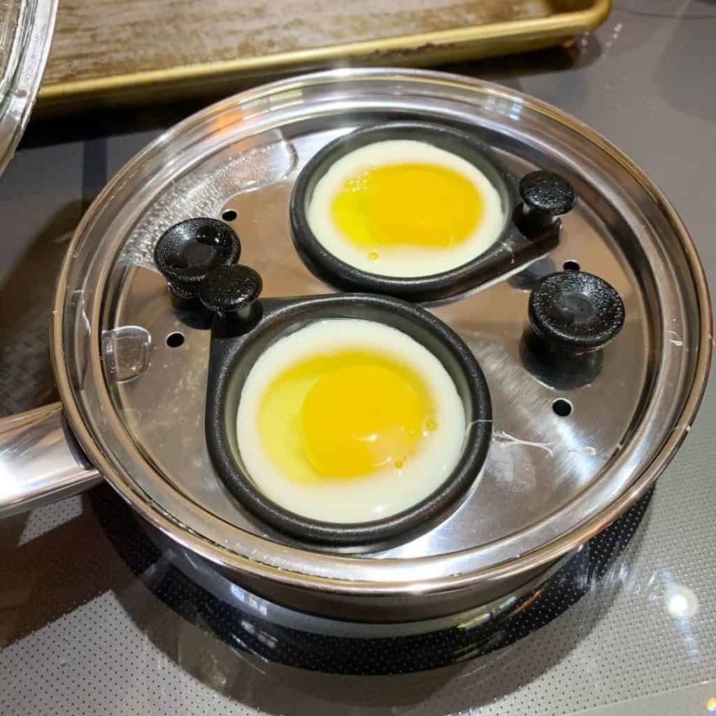 Sartén para escalfar huevos